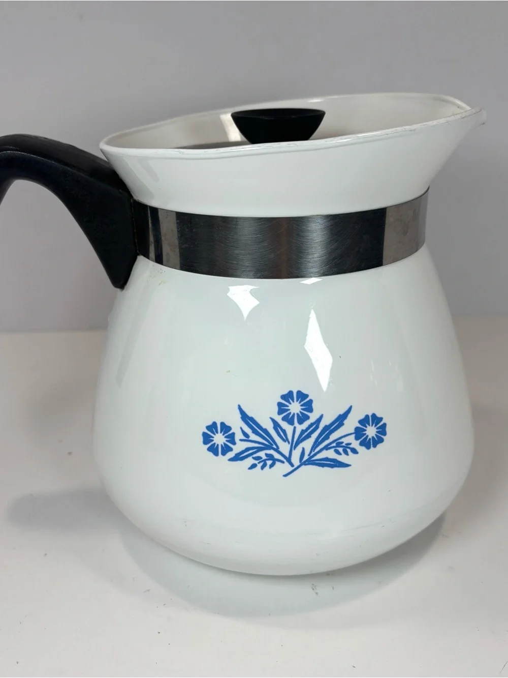 RARE Backstamp 1960s Vintage Corning Ware Blue Cornflower 6 Cup Teapot with Lid